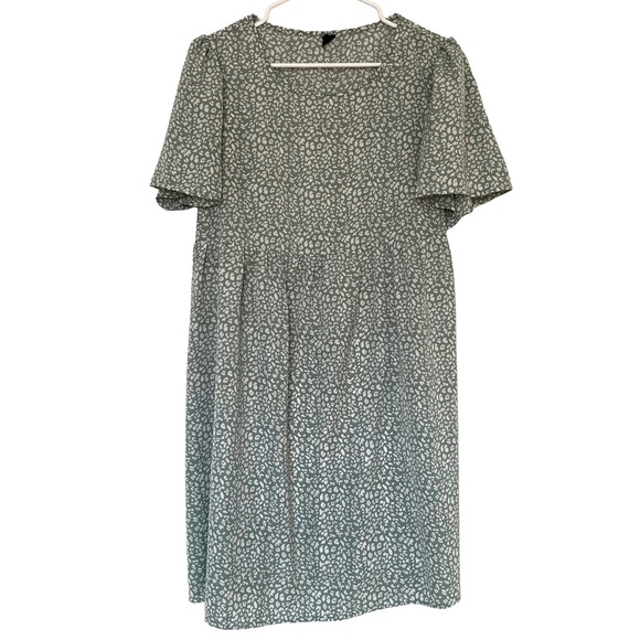 SHEIN Short Sleeve Elegant Green Leopard Print Patterned Dress Size Large - Picture 1 of 6